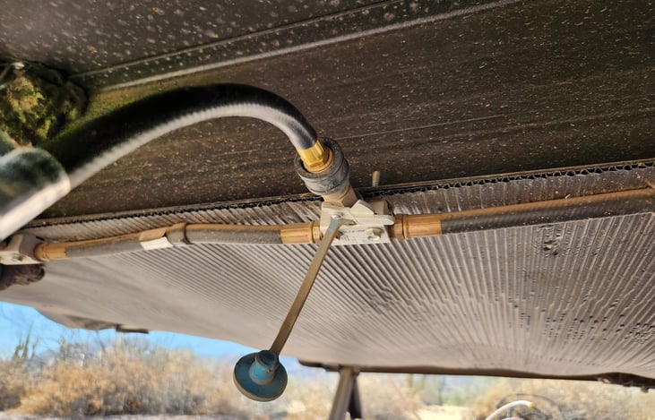 Propane quick connect for outdoor kitchen stove