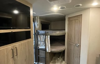 2022 Grand Design Imagine 2400BH