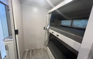 2022 Thor Motor Coach ACE 32.3