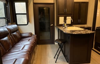 Keystone Carbon Toy Hauler