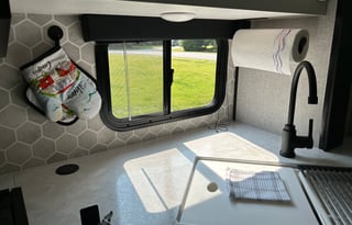 2024 Jayco Jay Feather 22BH Private Bed/Twin Bunk