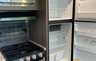 2019 Keystone Hideout 31