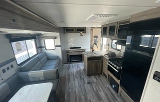 The Roaming Retreat – Fully Stocked for Adventure