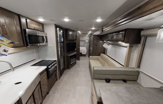 Premium Class A RV- Spacious & Comfortable Travel