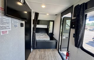 2021 Grey Wolf Toy Hauler Gbwi1674