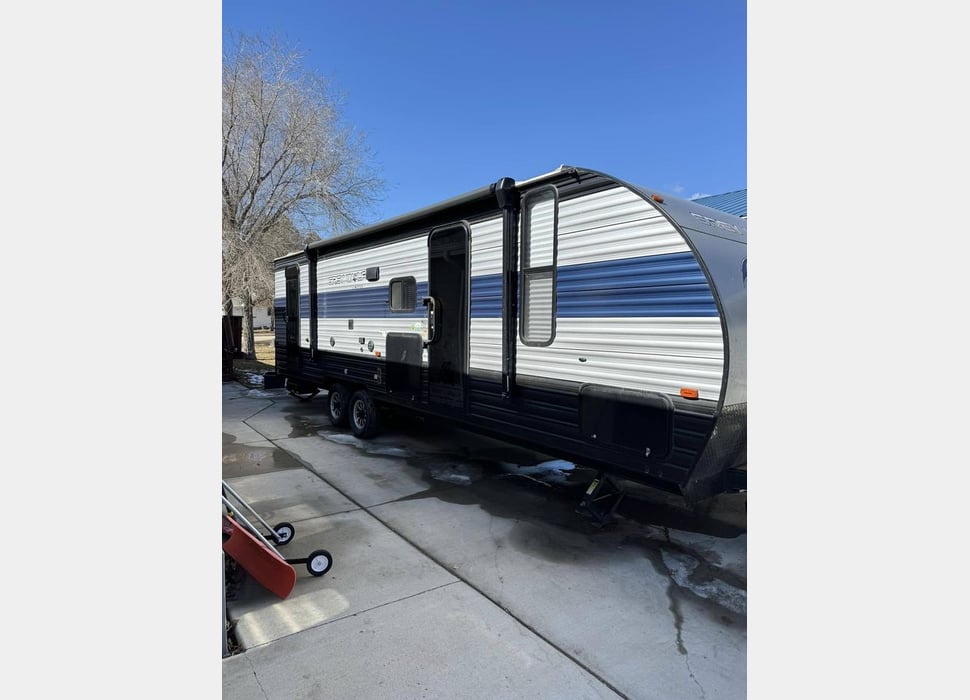Travel Trailer rentals in Williston