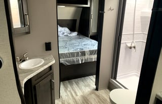 Parker’s Trailer 2022 Transcend 265BH