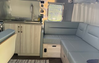 2023 Airstream RV International 28RB