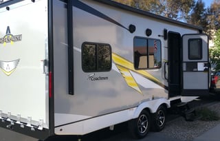 2021 Coachmen RV Adrenaline 21LT