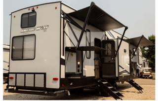 2021 Cherokee Cherokee Arctic wolf