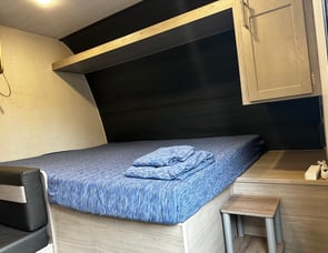 Keystone RV Springdale Mini 1800BH