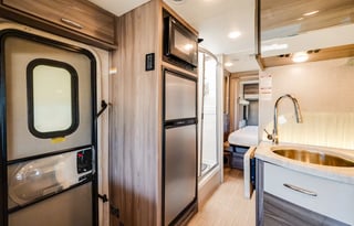 C6 *NEW* 2023 Mercedes Luxury Delano w/StarLink