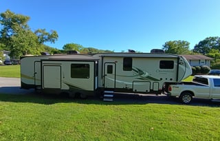 2018 Coachmen RV Chaparral 373MBRB