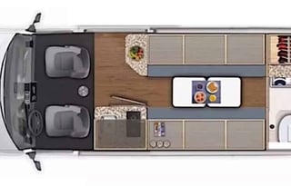 2017 Carado Banff, accomadates everyone in style!