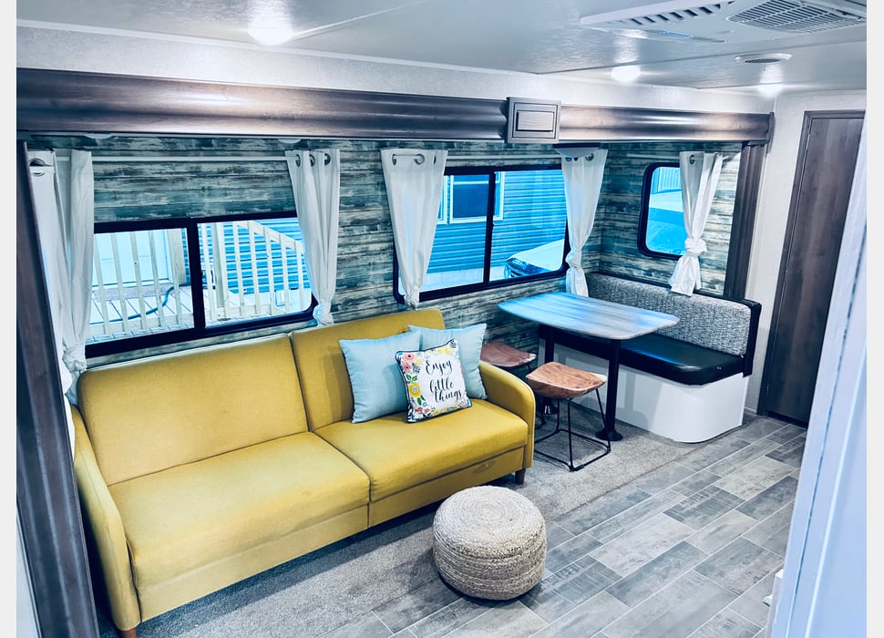Travel Trailer rentals in Amanda