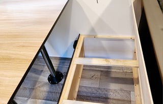 "Lightweight" 5-6 member Family Bunkhouse *SOLAR*!