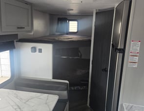 Forest River RV Salem FSX 179DBK