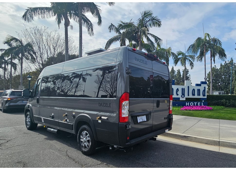 Class B Camping Van rentals in Los Angeles
