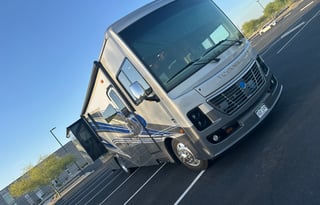 2022 Holiday Rambler Vacationer 35K