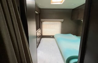 2019 Thor Motor Coach Freedom Elite Traveler A27