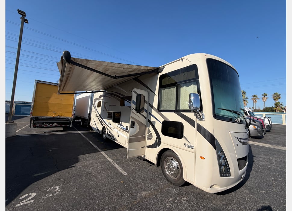 Class A Motor Home rentals in Marina del Rey