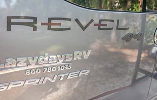 175 weekday 4X4 Solar Mercedes Van 2023Revel 44E