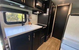 2021 Forest River RV Cherokee Grey Wolf Black Label 18MTBL