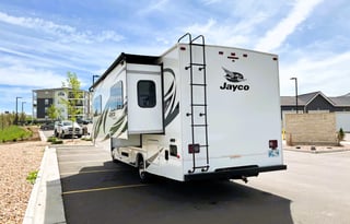 Book NOW ! 2022 Top-rated Luxury Vanilla Redhawk