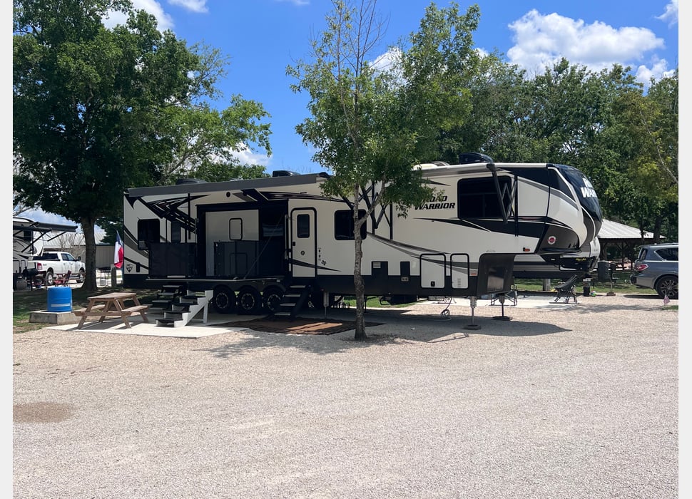 Fifth Wheel rentals in New Braunfels