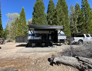Forest River RV Cherokee Wolf Pup 18RJB