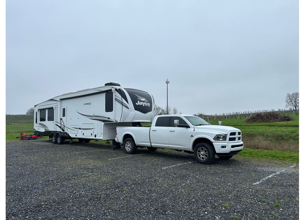 Fifth Wheel rentals in Washington