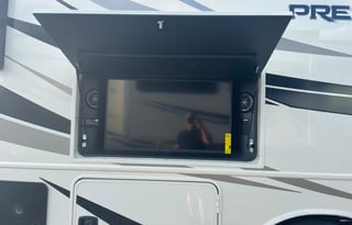 2021 Entegra Coach Vision 29S