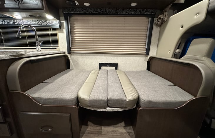 Dream Dinette Transformed into Single Bed