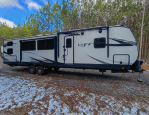 Highland Ridge RV Open Range Light 321BHS