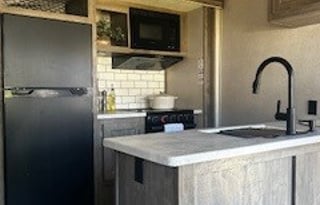 Kid and Pup Friendly 42 Foot 2 Bedroom 5th Wheel