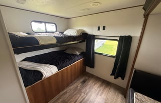 Adventure-Ready! GLAMP in Style Anywhere!