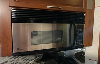 2004 Fleetwood RV Pace Arrow 37C