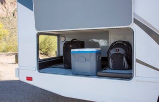 2016 Model, 23ft | Solar + Generator | Discounted!