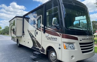 Matilda the Mirada - Coachmen Mirada 35BH
