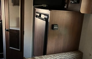 2015 Jayco Jay Feather Expandale M-16 XRB