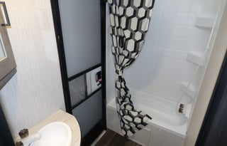 **2021 Heartland Mallard 312 (36’)**