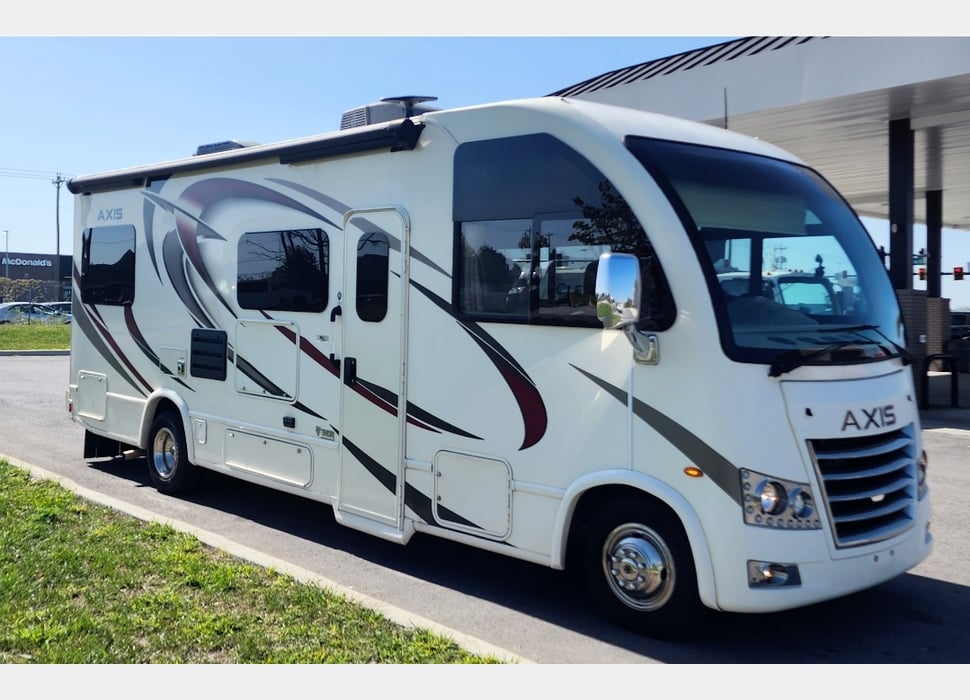 Class A Motor Home rentals in La Vergne