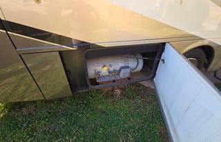 Pet friendly, smoke free, "The War Wagon"