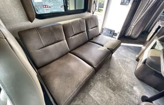 2020 Coachmen Freelander 27QB Dual Queen Beds