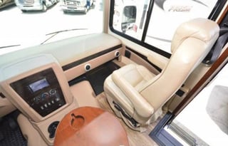 "BEAUTIFUL" 2018 Georgetown 38 ft Luxury RV