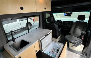 2021 Mercedes Sprinter 4x4 turbo diesel