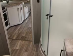 Thor Motor Coach Four Winds 28A