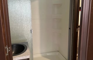 2016 Winnebago Spyder Toy Hauler  (DELIVERY ONLY)