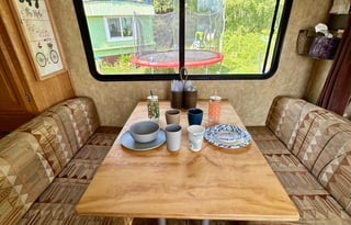 Salome - 2008 Coachman Freelander 24