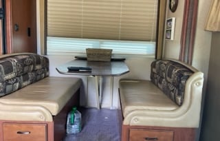 Jayco Greyhawk 31 DS Class C Motorhome